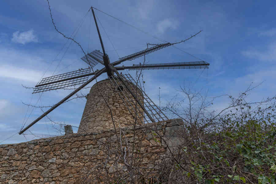 Mallorca - Llucmajor 20 - molino d'en Gaspar.jpg